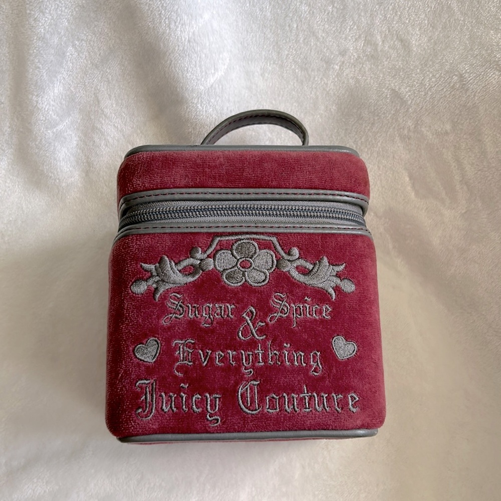 πRARE vintage Juicy Couture raspberry velour train case π